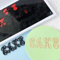 Embosseur Majuscules MONOGRAMS by Evil Cake Genius Sweet Stamp