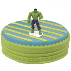 Gâteau anniversaire Avengers : bougie + chiffres + figurine