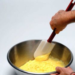 Spatule en Silicone 25 cm – Silikomart | Résistante, Flexible et Hygiénique