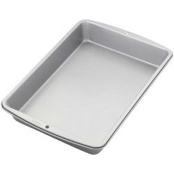 Wilton Recipe Right – Moule Gâteau Rectangulaire 33 × 22,9 cm (antiadhésif, acier épais)