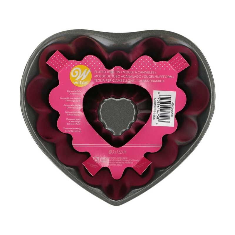 Wilton – Moule à Gâteau Cœur Tube Cannelé 20 cm en Acier